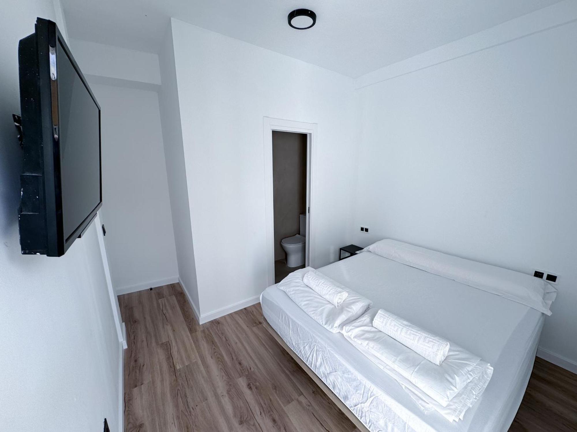 Muede Hostel Торемолинос Екстериор снимка